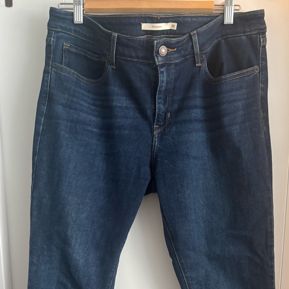 Levi’s 711 Skinny Jeans - Classic Blue